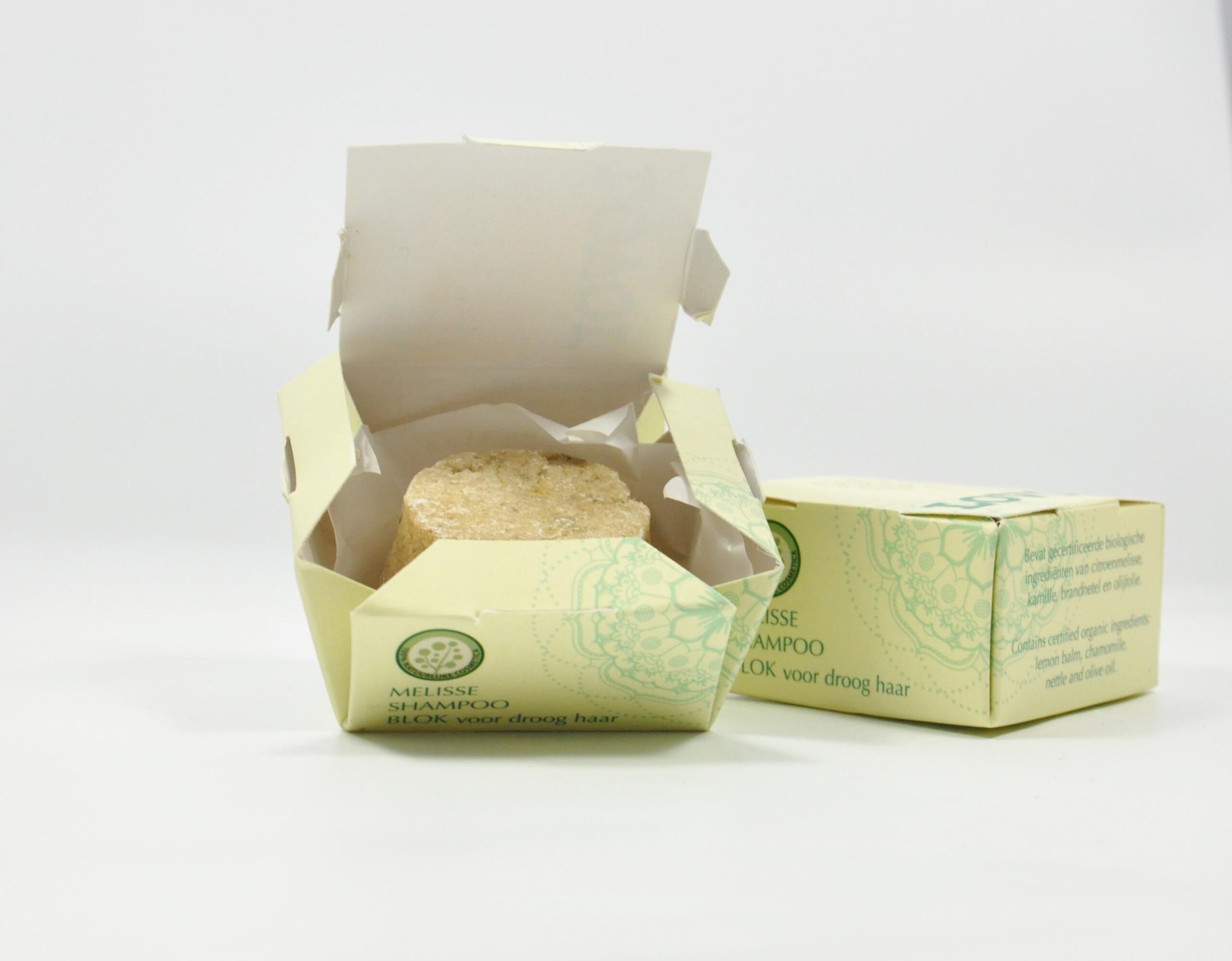 Shampoo bar for dry hair